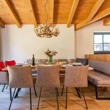 Tauernlodge Amadeiro Im Pongau Dağ evi