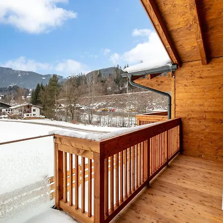 Tauernlodge Amadeiro Im Pongau בקתה *