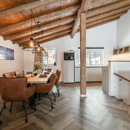 Tauernlodge Amadeiro Im Pongau Шале