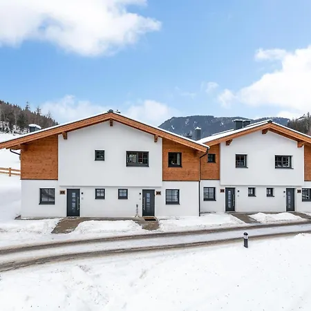 Tauernlodge Amadeiro Im Pongau Шале Эбен (Понгау)